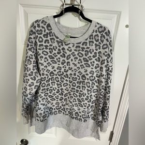 Nice Grey Cheetah print crew neck sweatshirt with slits on the side